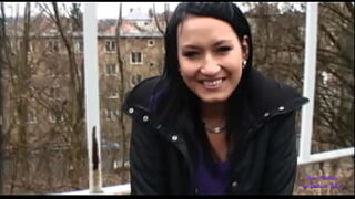 A good oral pleasure with guzzle for currency