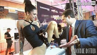 Bonnie Rotten squirts on Andrea Diprè and performs deep jaws!!!