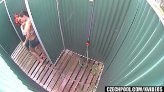 Czech m. is Snooping in Pool´s Bathroom