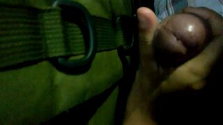 De novo brincando no onibus