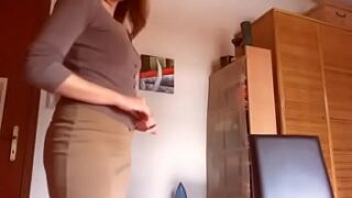 I leave the house to pick up my boys from school and it’s an opportunity to masturbate and get wet in the car