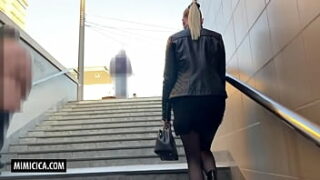 He Couldn’t Believe His Eyes! Blonde Pornstar And Her Girlfriend Film Right Next To Him!