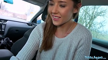 Public Agent Facial cumshot finish for hot czech beauty