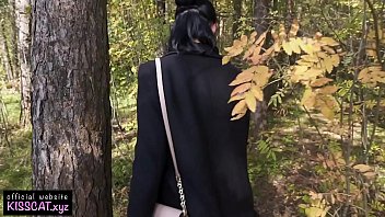 Public Fucked Pretty Woman in Park for Smartphone Number