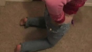 Dagfs – Opening up Striptease