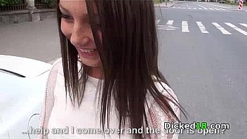 Foxy Di Cutie Gets Roadside Buttfuck at Stranded Teenies