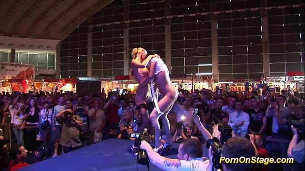 wild all girl pornshow on stage