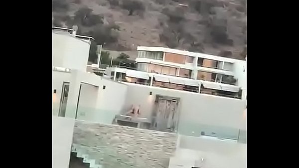 Pillados sexo en público CHILE 2020, restaurant en La Dehesa