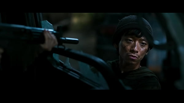 INVASÃO ZUMBI 2 PENÍSULA