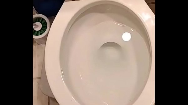 Trouble peeing on camera because of stage fright, have to push it out