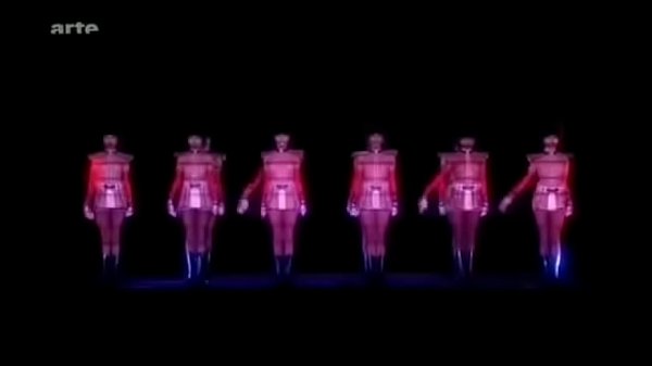 疯马俱乐部裸体表演