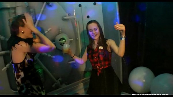 Seductive and moist partying