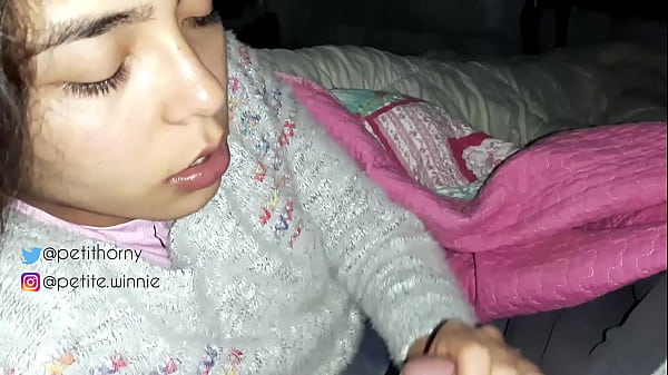 I SWALLOW ALL THE ACCUMULATED MILK OF MY HUSBAND – I SHOW THE TONGUE WITH SEMEN