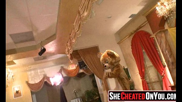 35 Hot sluts caught fucking at club 081