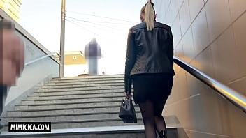 He Couldn’t Believe His Eyes! Blonde Pornstar And Her Girlfriend Film Right Next To Him!